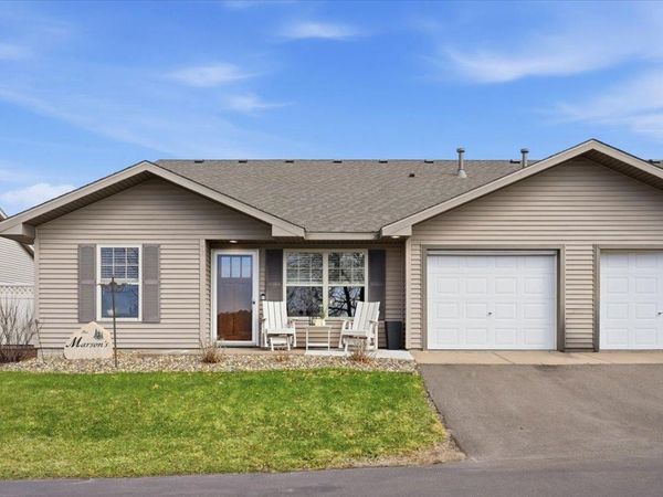 300 Cedar Street, Unit 72, Baldwin, WI 54002