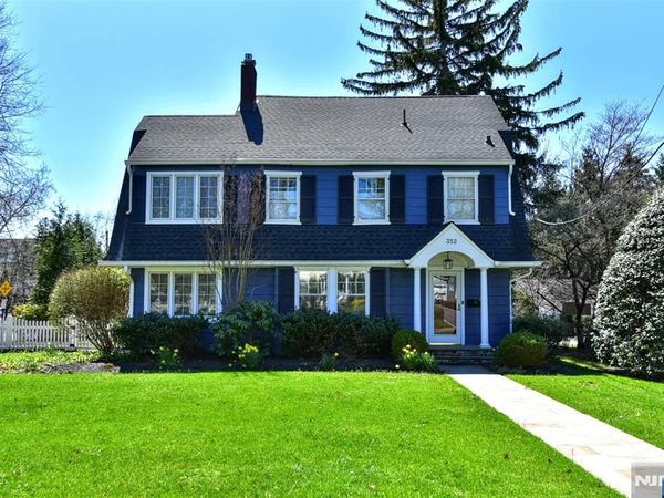 352 Fairway Road, RIDGEWOOD, NJ 07450