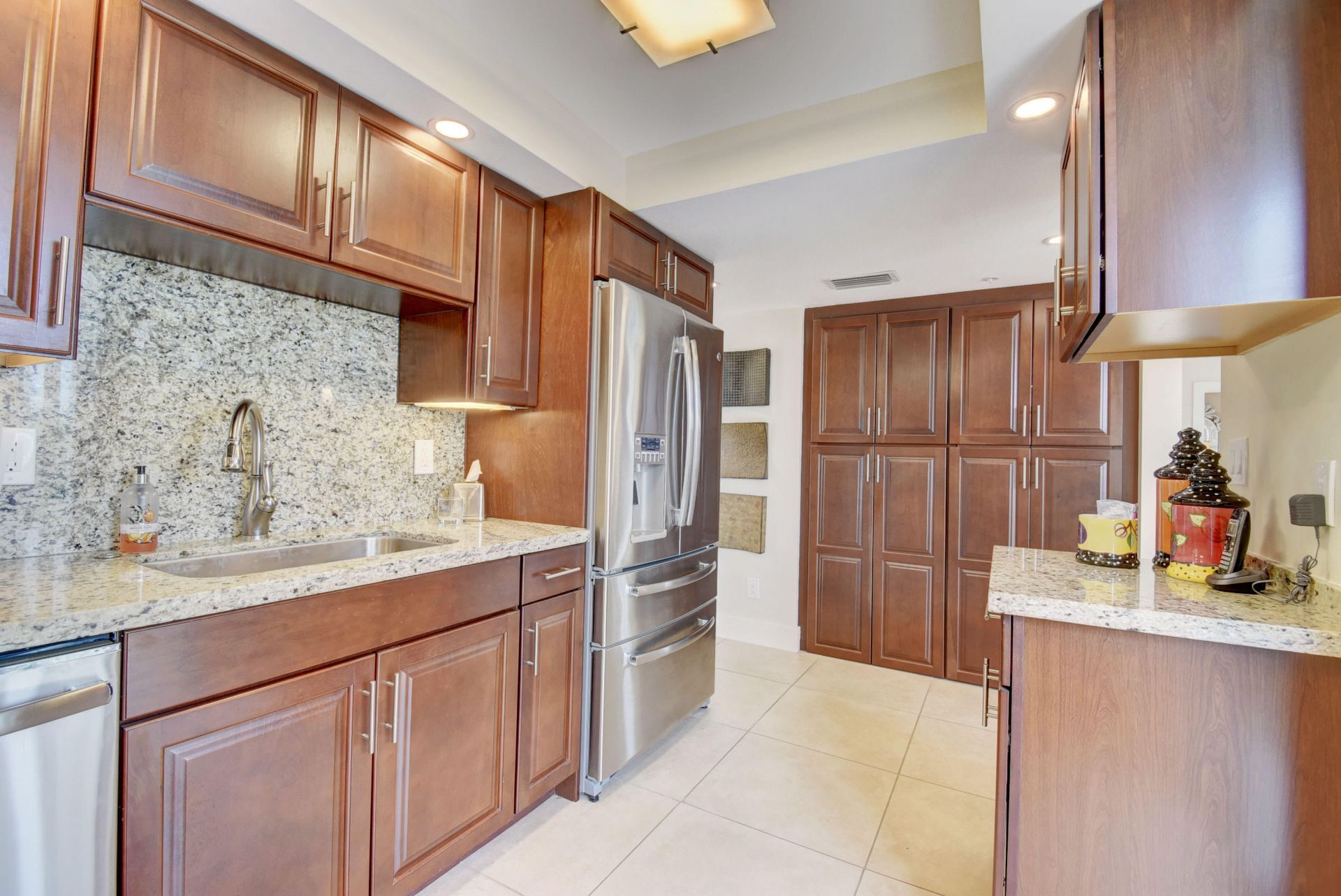 1542 Bridgewood Drive, Boca Raton, FL 33434 Photo