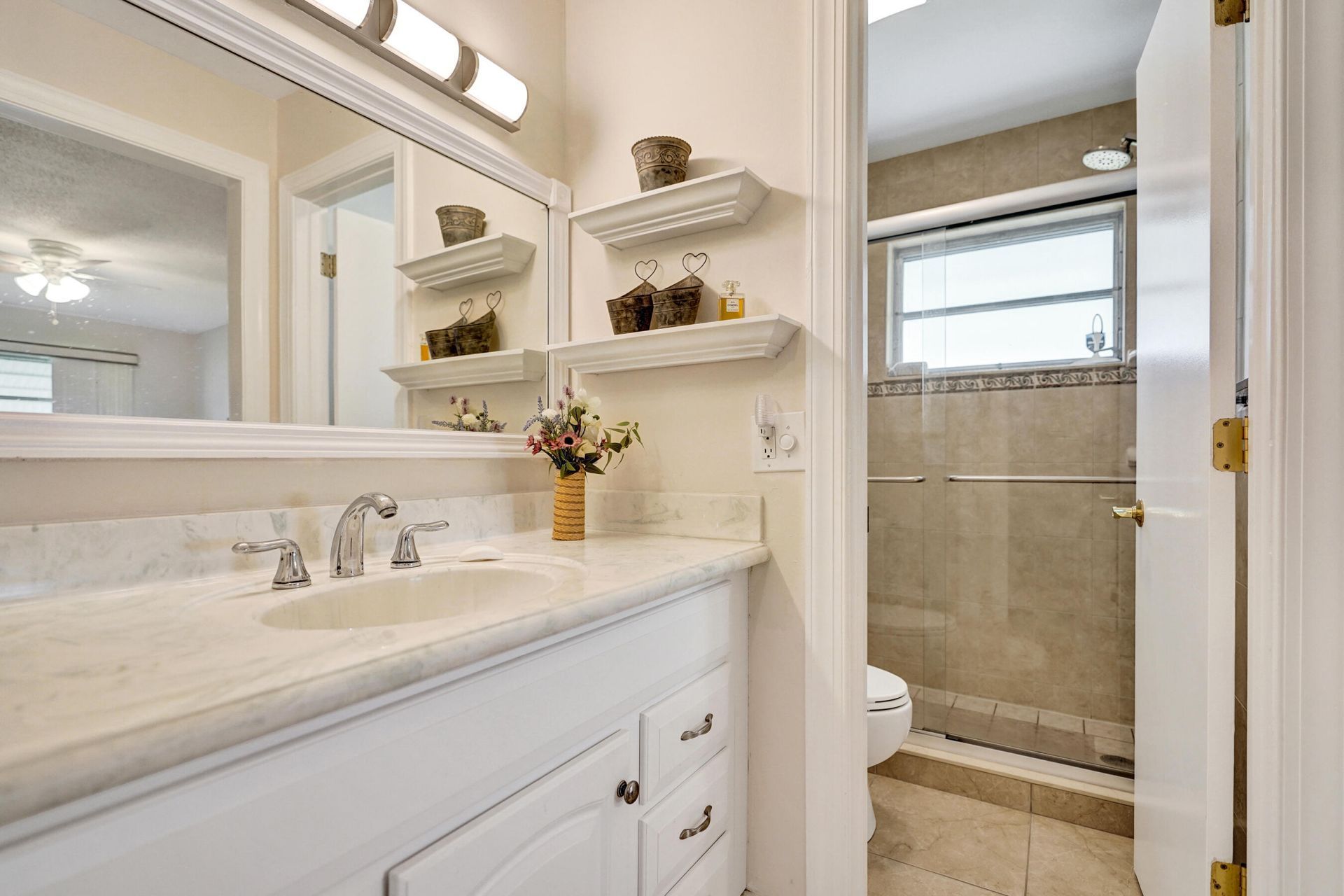 201 Bayview Avenue, Unit D, Boynton Beach, FL 33435 Photo