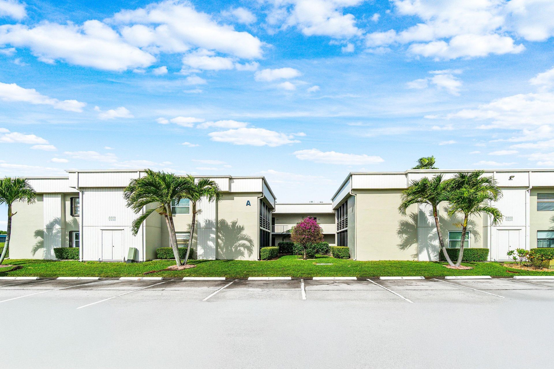 27 Capri, Unit A, Delray Beach, FL 33484 Photo