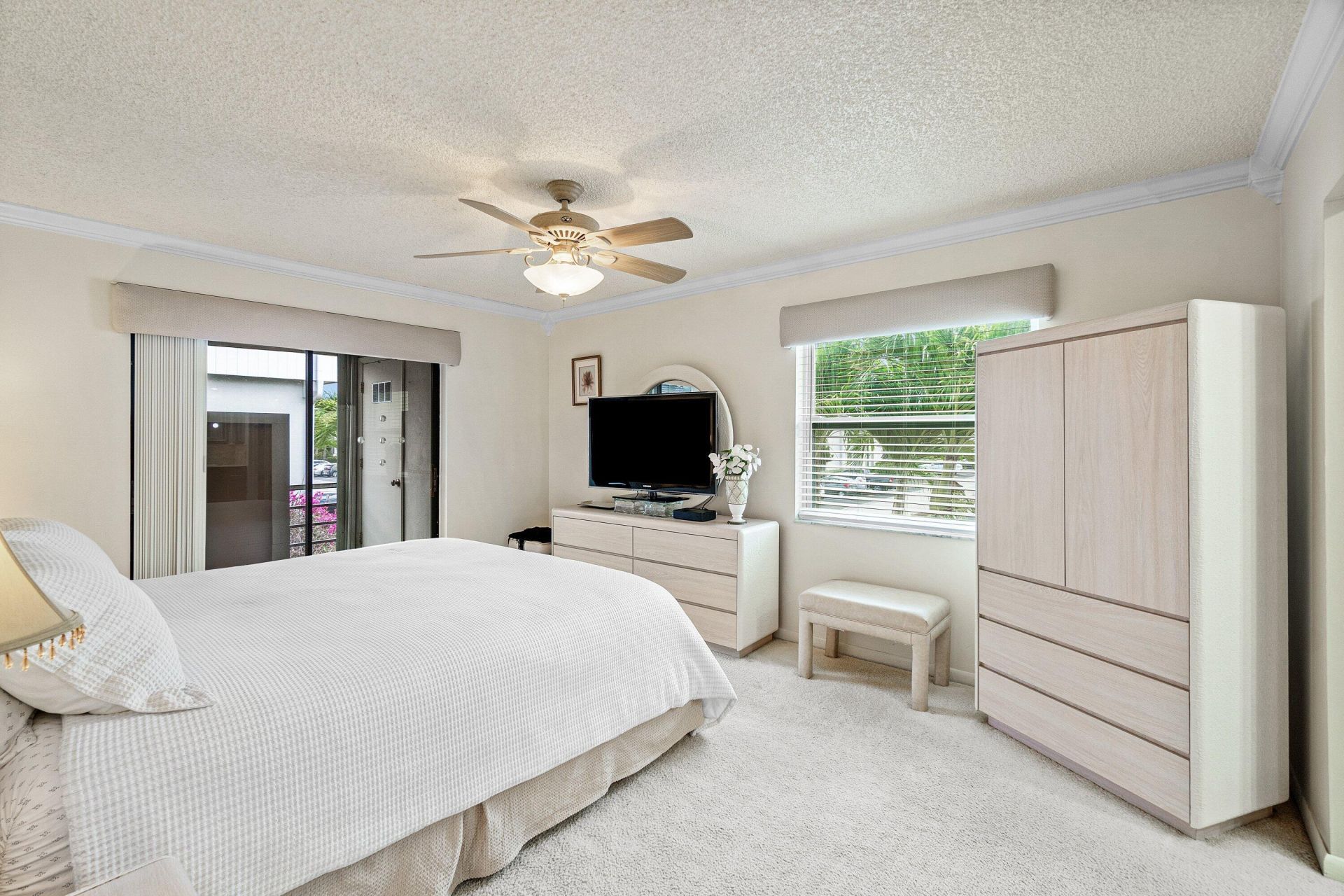 27 Capri, Unit A, Delray Beach, FL 33484 Photo