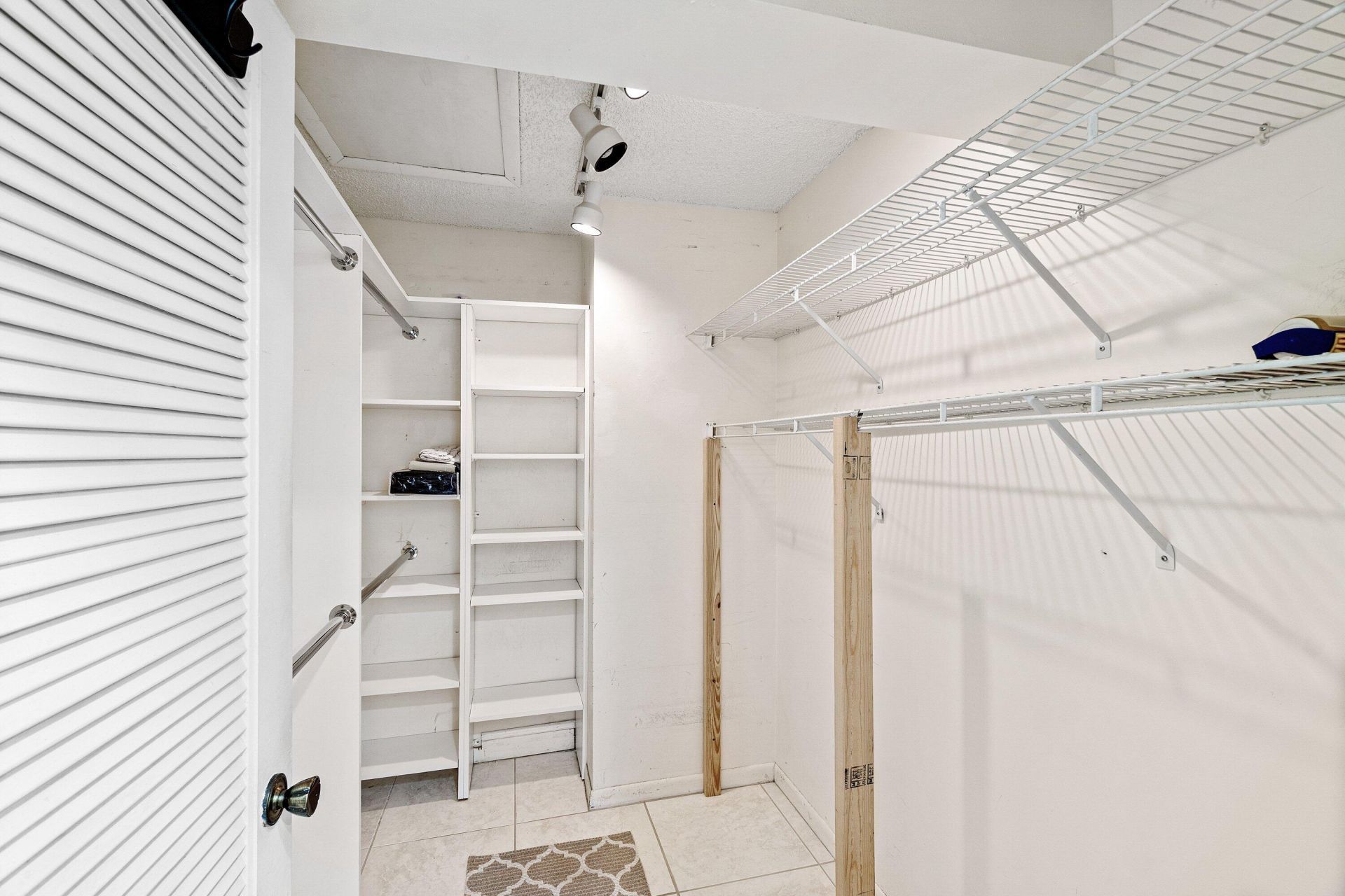 27 Capri, Unit A, Delray Beach, FL 33484 Photo