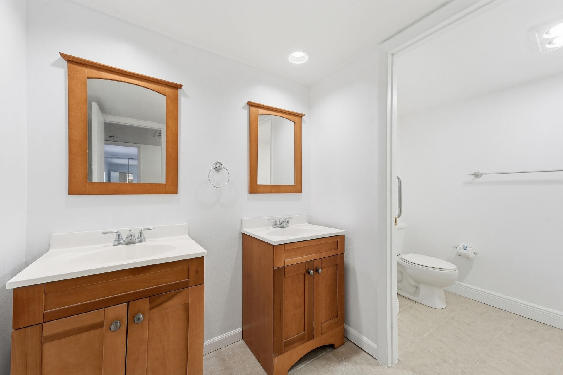 521 Springdale Circle, Palm Springs, FL 33461 Photo