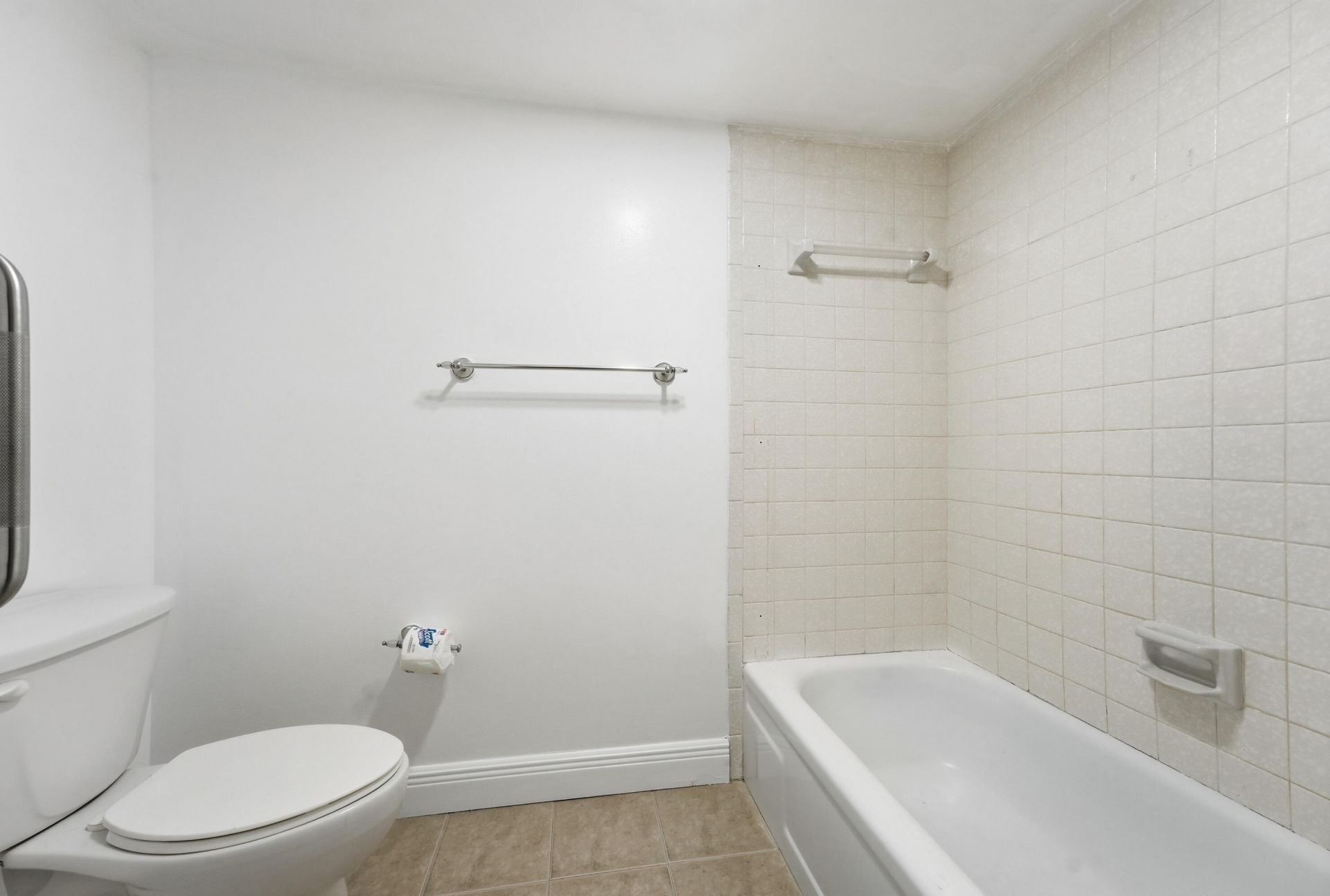 521 Springdale Circle, Palm Springs, FL 33461 Photo