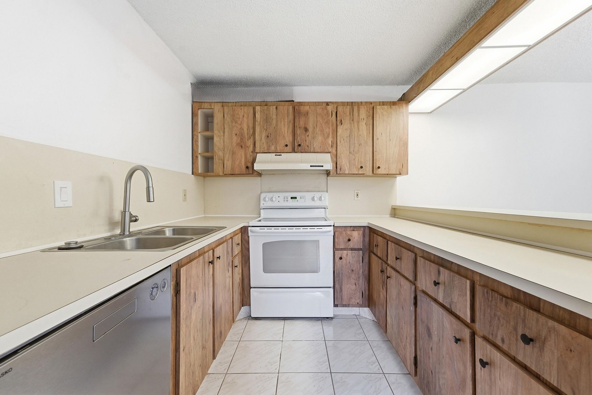 521 Springdale Circle, Palm Springs, FL 33461 Photo