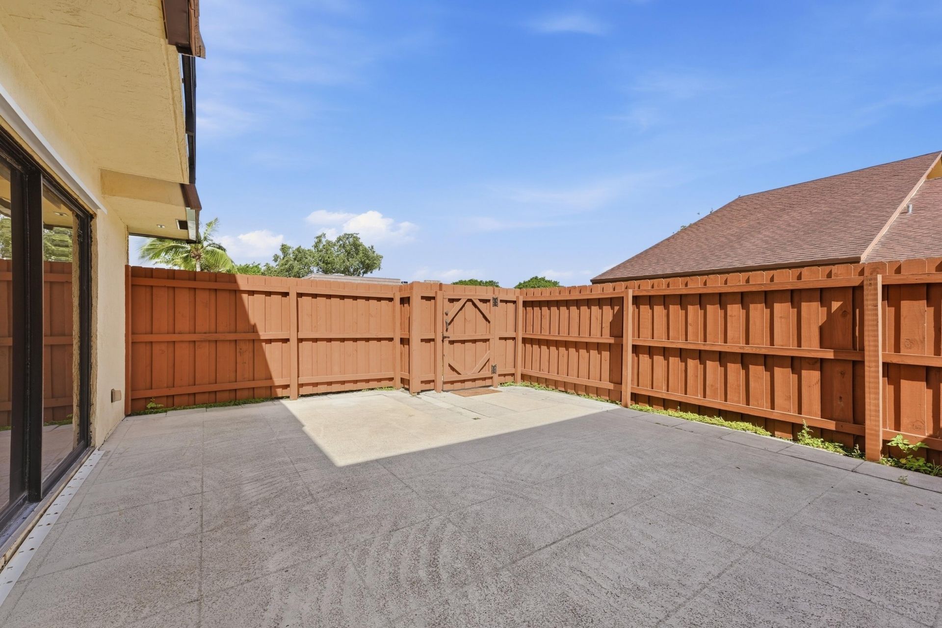 521 Springdale Circle, Palm Springs, FL 33461 Photo