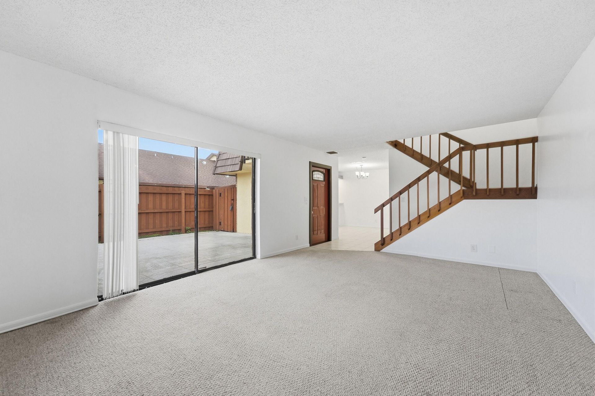 521 Springdale Circle, Palm Springs, FL 33461 Photo