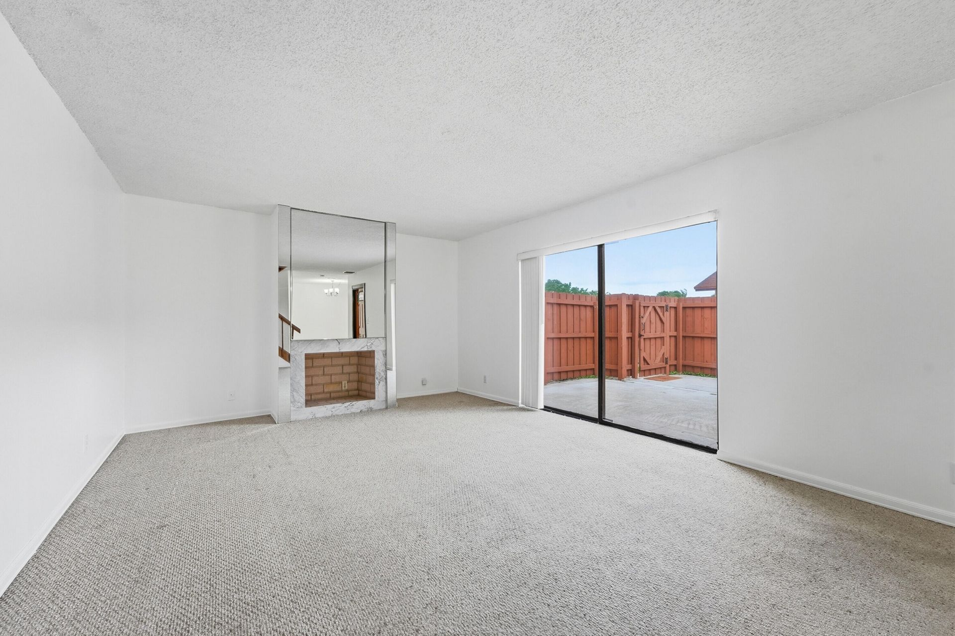 521 Springdale Circle, Palm Springs, FL 33461 Photo