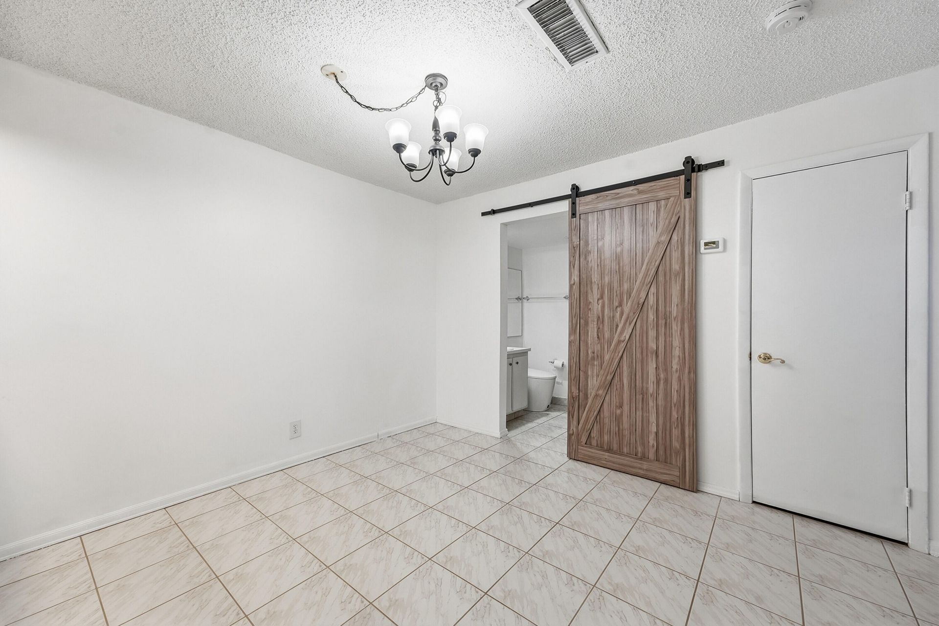 521 Springdale Circle, Palm Springs, FL 33461 Photo