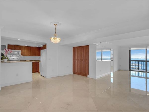 2333 Brickell Ave, Unit 1109, Miami, FL 33129
