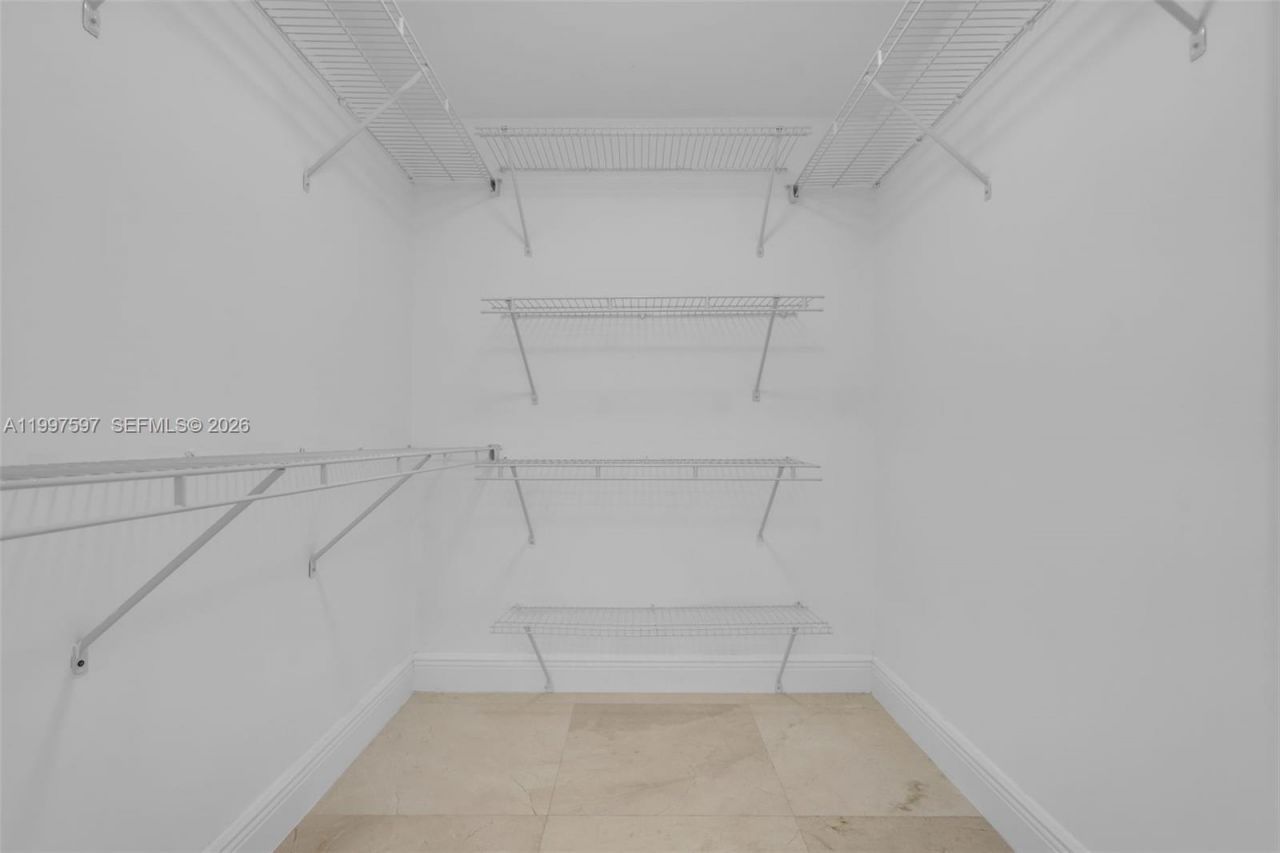 2333 Brickell Ave, Unit 1109, Miami, FL 33129 Photo