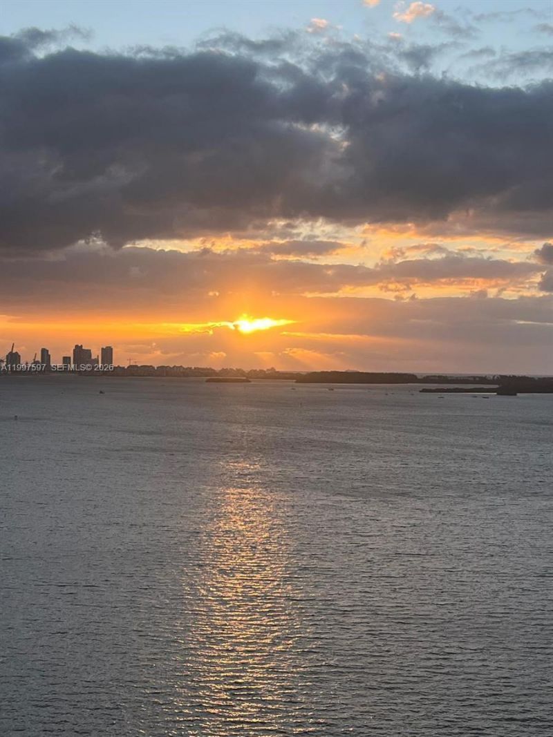 2333 Brickell Ave, Unit 1109, Miami, FL 33129 Photo