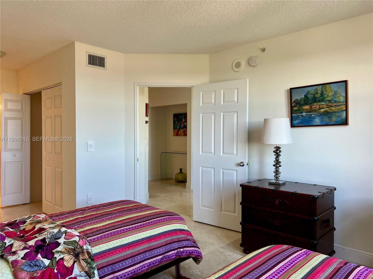 651 Okeechobee Blvd, Unit 811, West Palm Beach, FL 33401 Photo