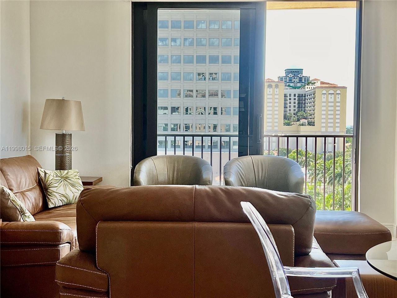 651 Okeechobee Blvd, Unit 811, West Palm Beach, FL 33401 Photo