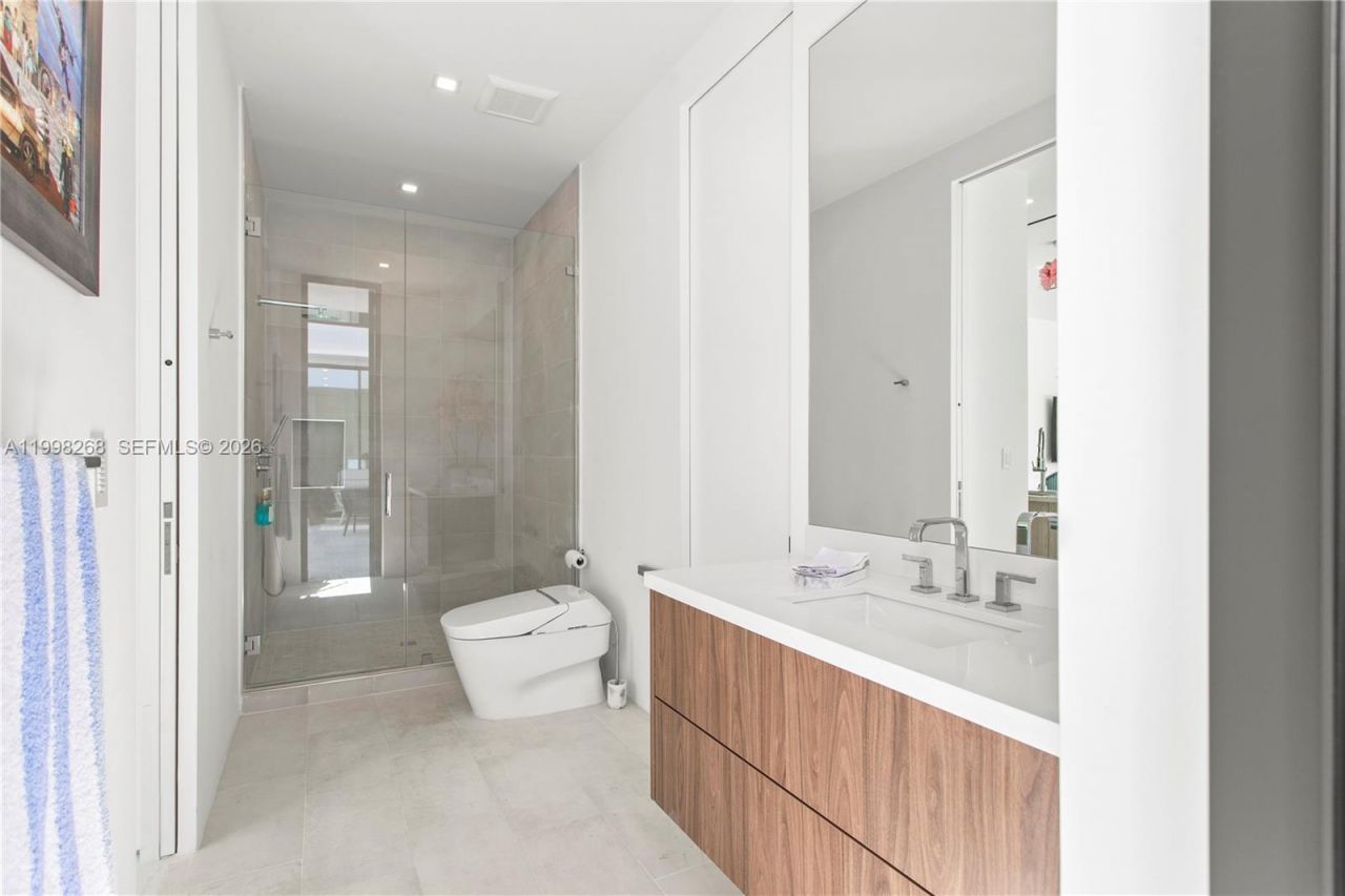 922 NE 78th St, Miami, FL 33138 Photo