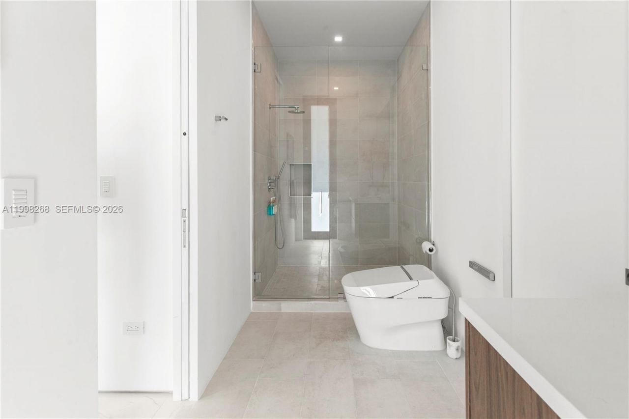 922 NE 78th St, Miami, FL 33138 Photo