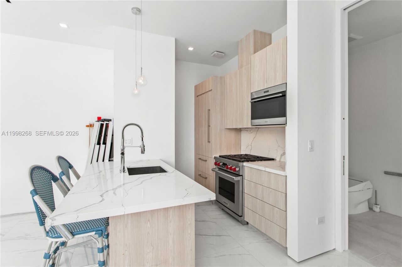 922 NE 78th St, Miami, FL 33138 Photo