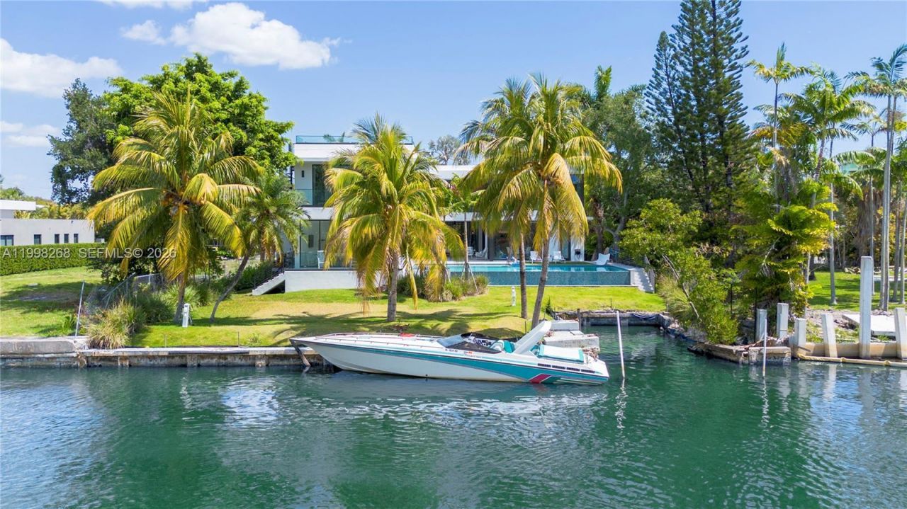 922 NE 78th St, Miami, FL 33138 Photo