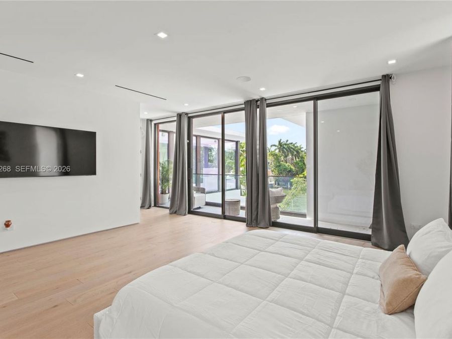 Property Image 71