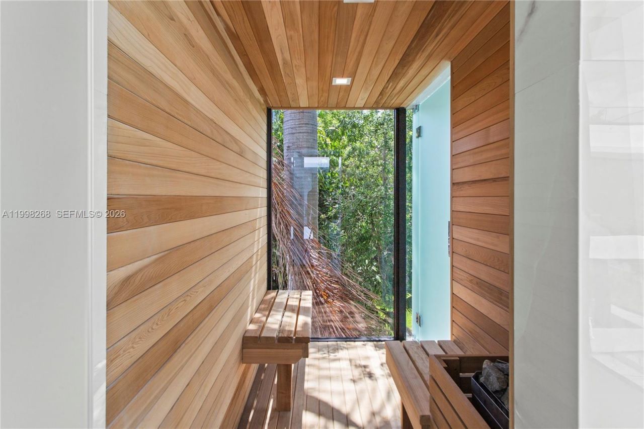 922 NE 78th St, Miami, FL 33138 Photo