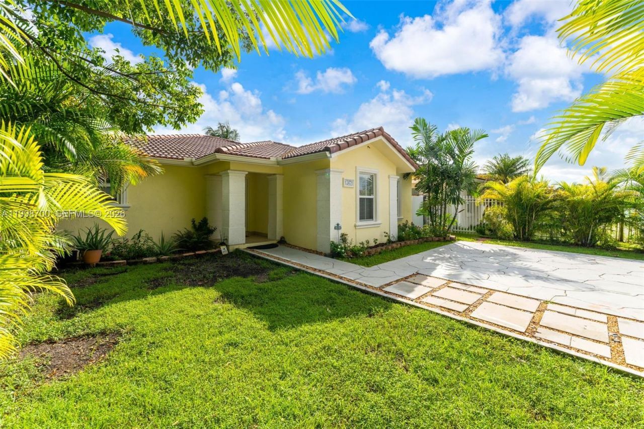 13471 SW 278th Ter, Homestead, FL 33032 Photo
