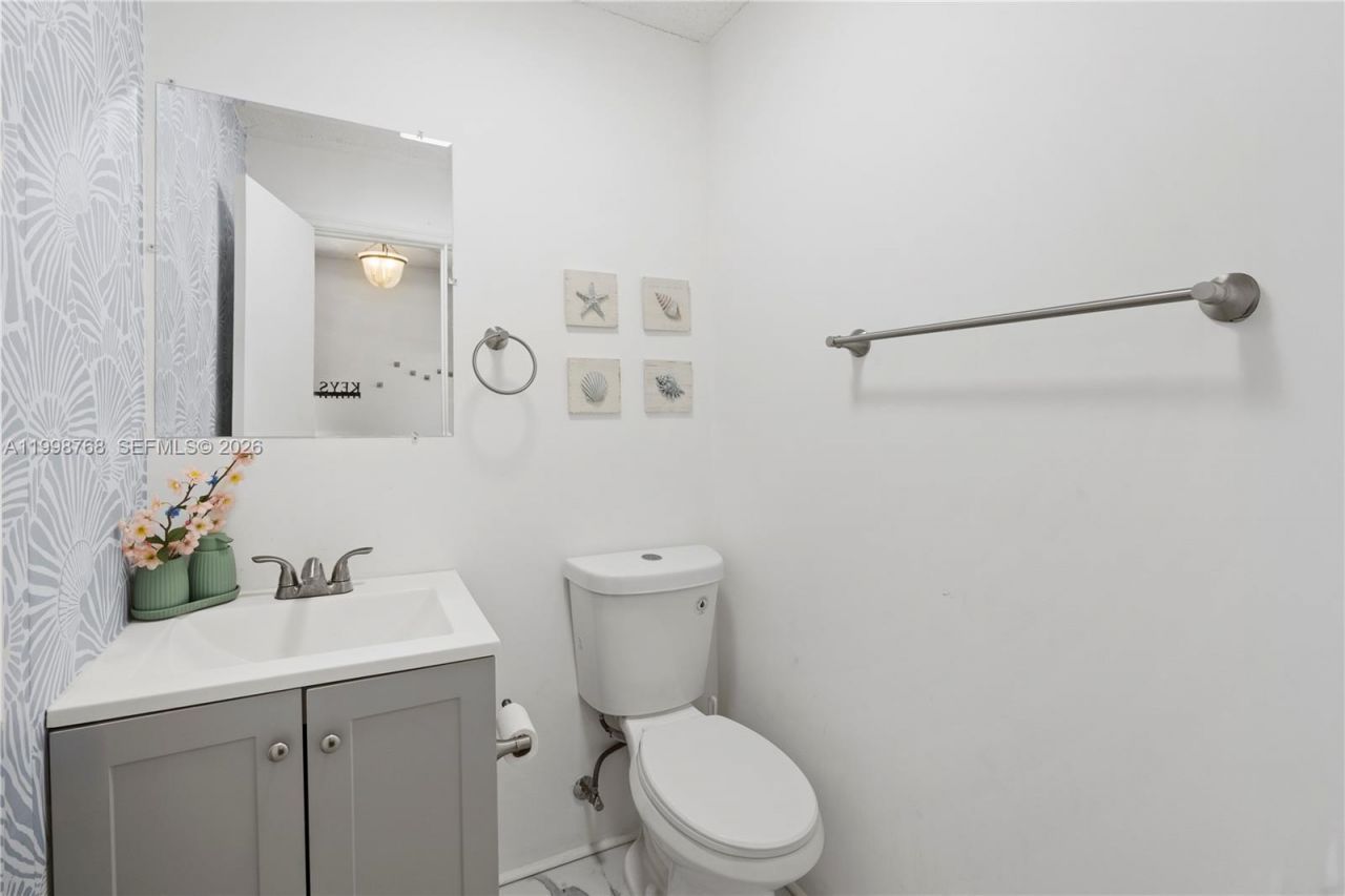 1413 Majesty Ter , Weston, FL 33327 Photo