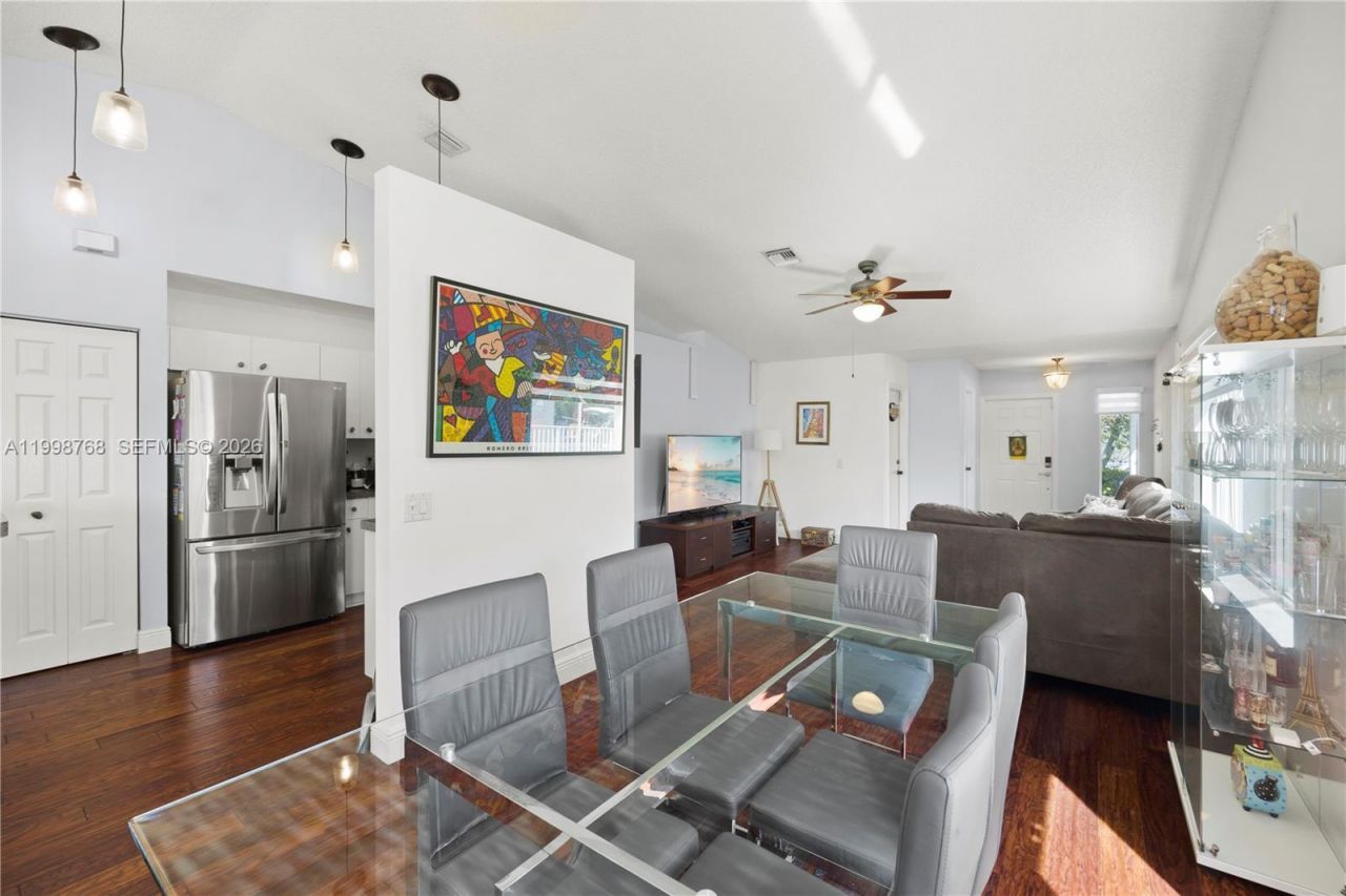 1413 Majesty Ter , Weston, FL 33327 Photo