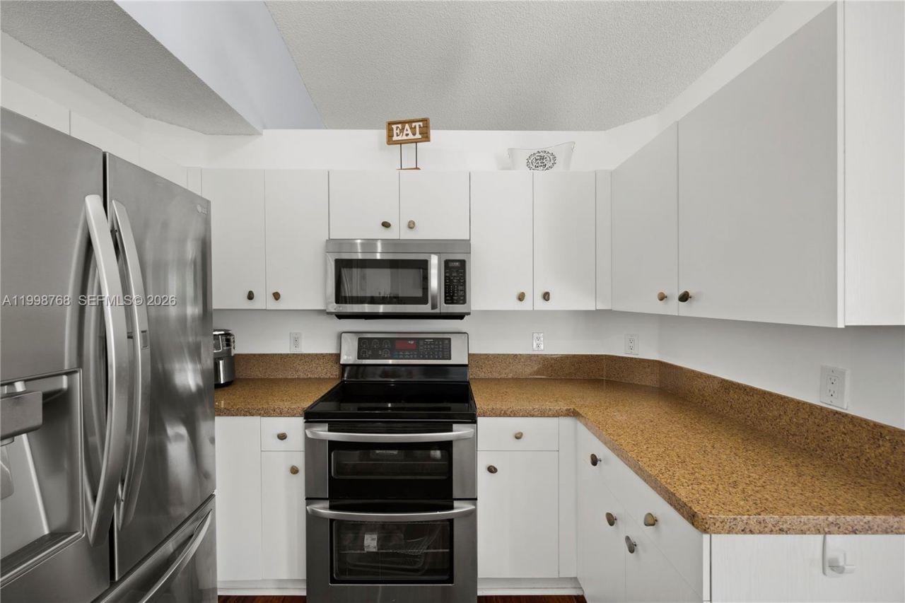 1413 Majesty Ter , Weston, FL 33327 Photo