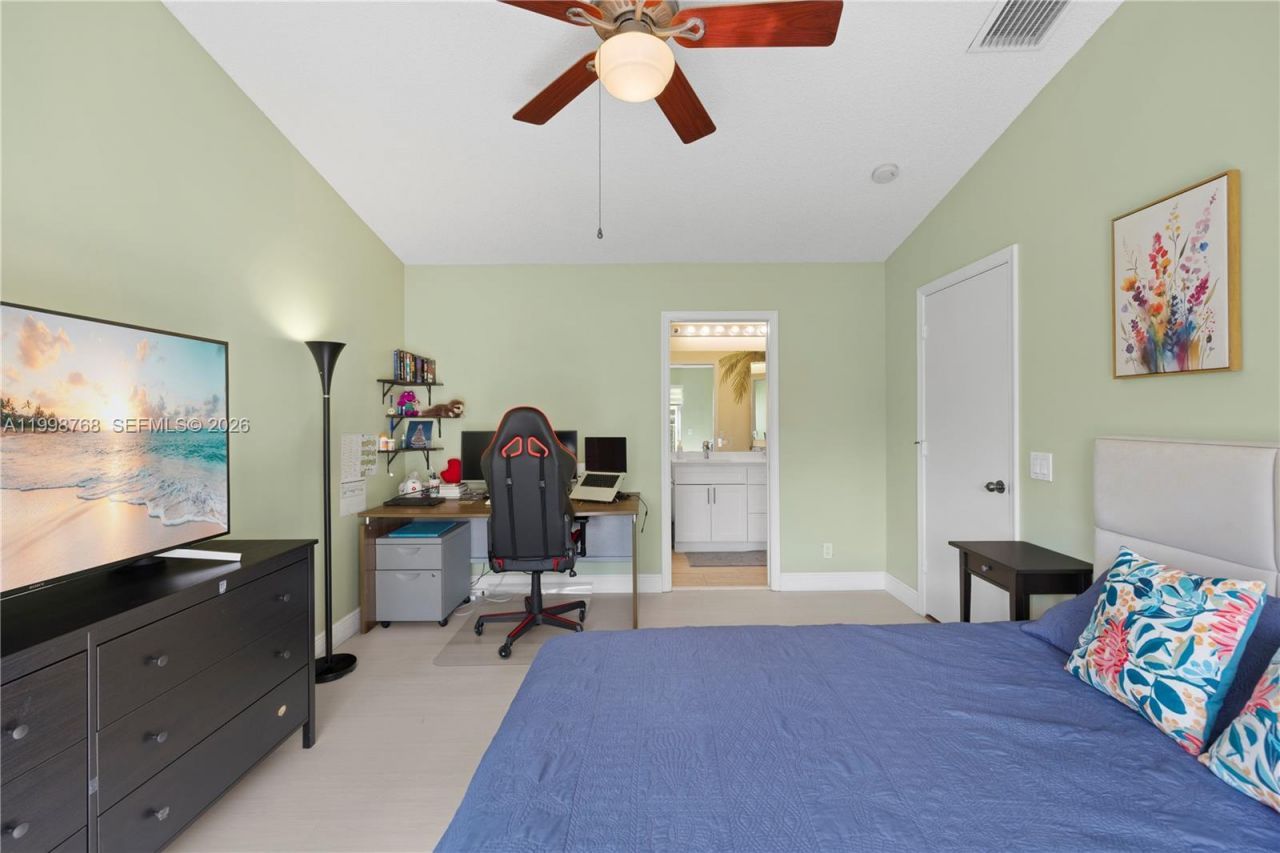 1413 Majesty Ter , Weston, FL 33327 Photo