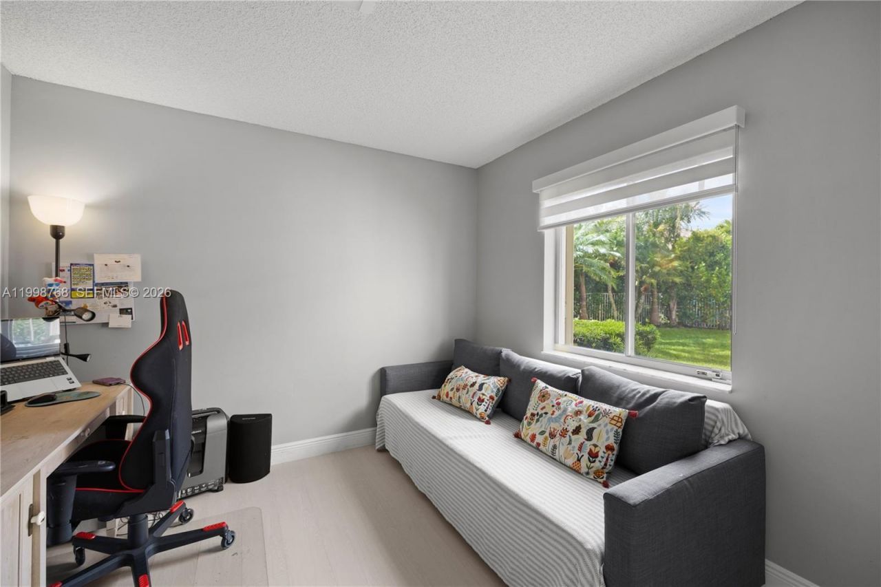 1413 Majesty Ter , Weston, FL 33327 Photo