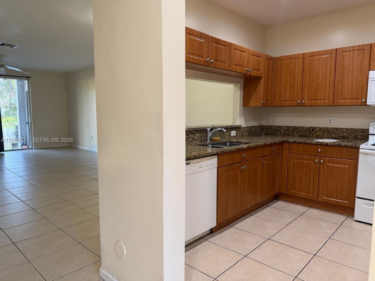 8246 SW 27th St, Unit 103, Miramar, FL 33025 Photo