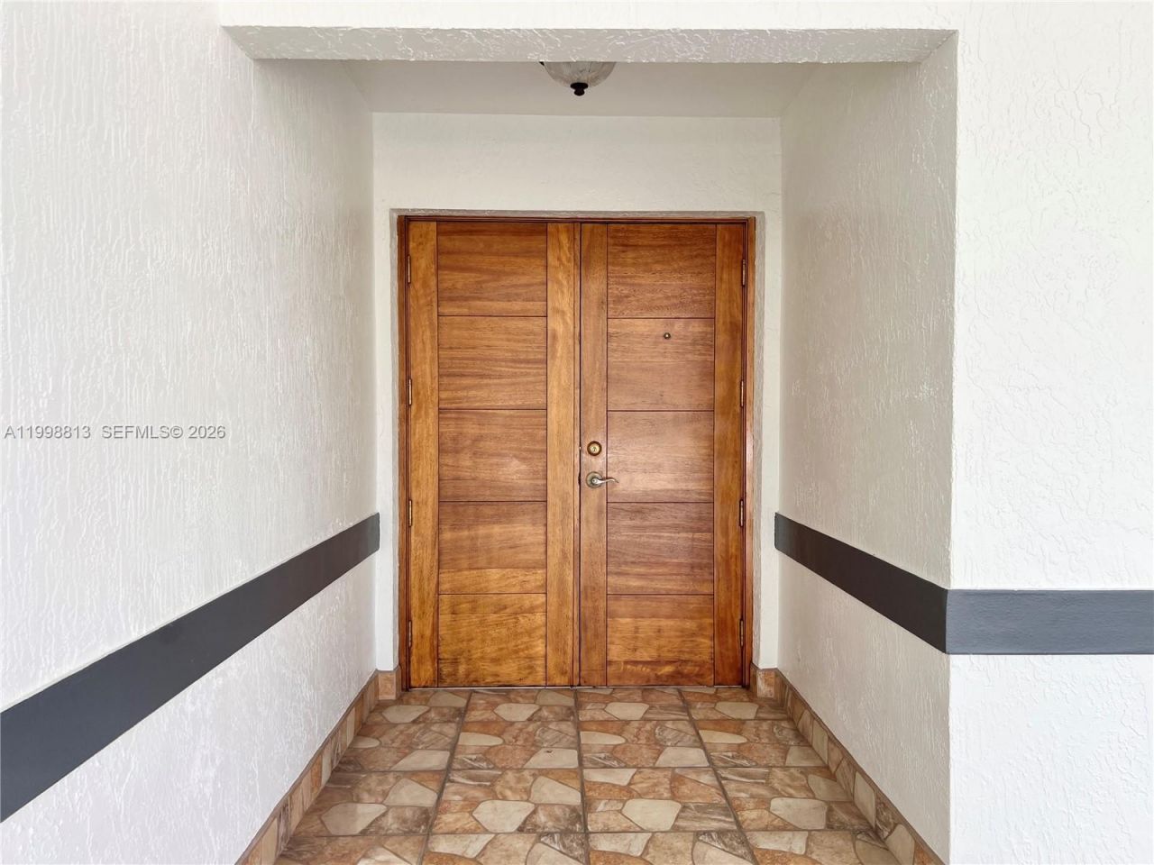 10140 SW 26th Ter, Miami, FL 33165 Photo