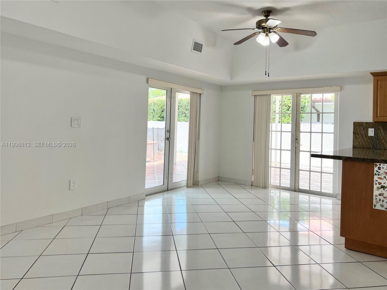 10140 SW 26th Ter, Miami, FL 33165 Photo