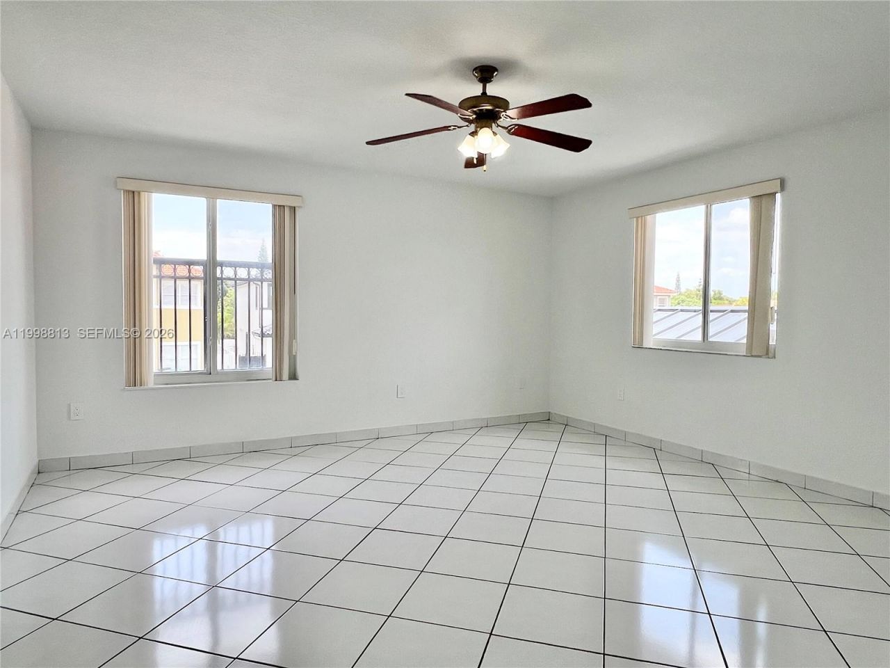 10140 SW 26th Ter, Miami, FL 33165 Photo