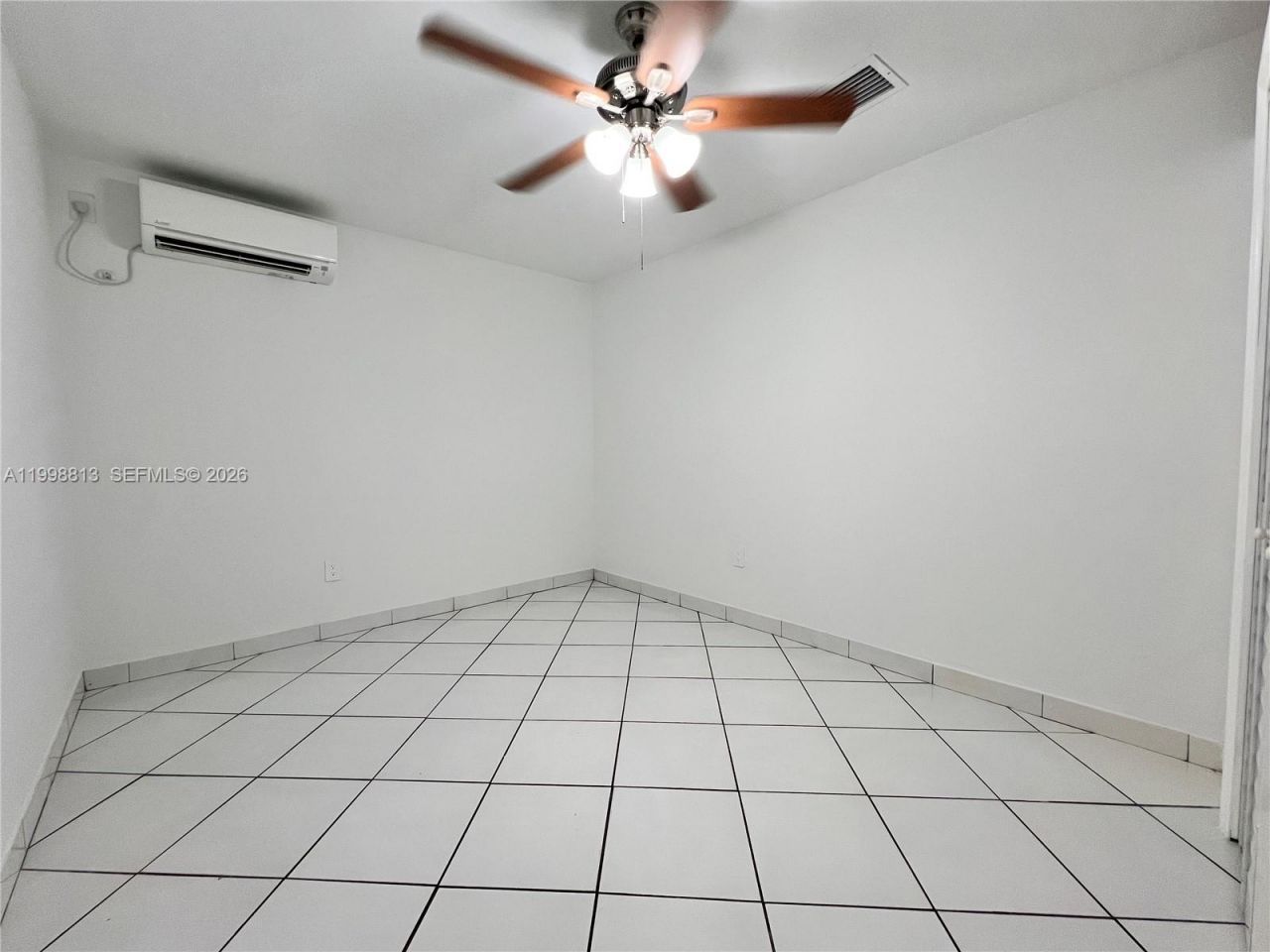10140 SW 26th Ter, Miami, FL 33165 Photo