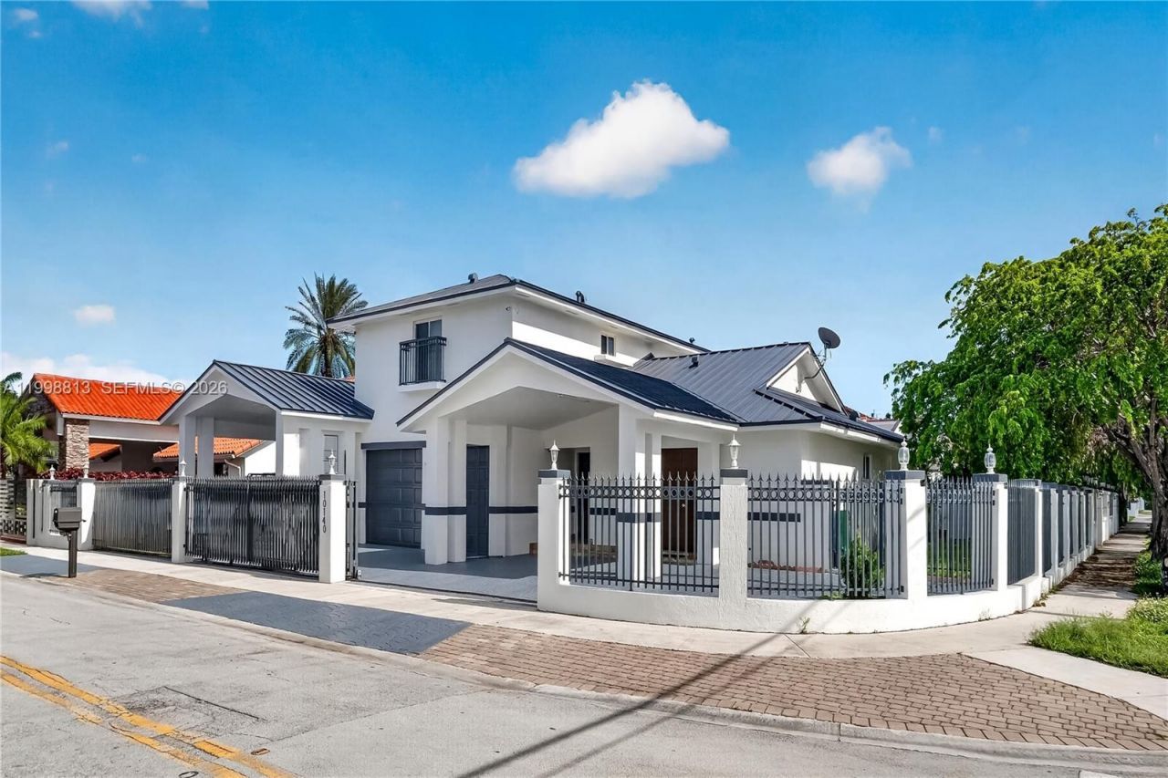 10140 SW 26th Ter, Miami, FL 33165 Photo