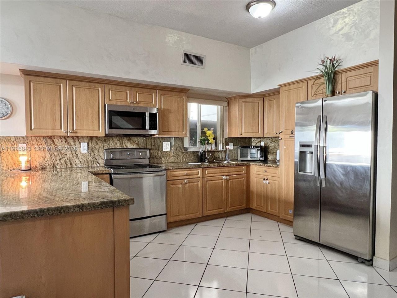 10140 SW 26th Ter , Miami, FL 33165 Photo