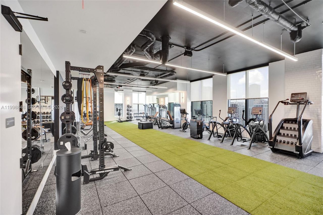 121 NE 5th St, Unit 2101, Miami, FL 33132 Photo