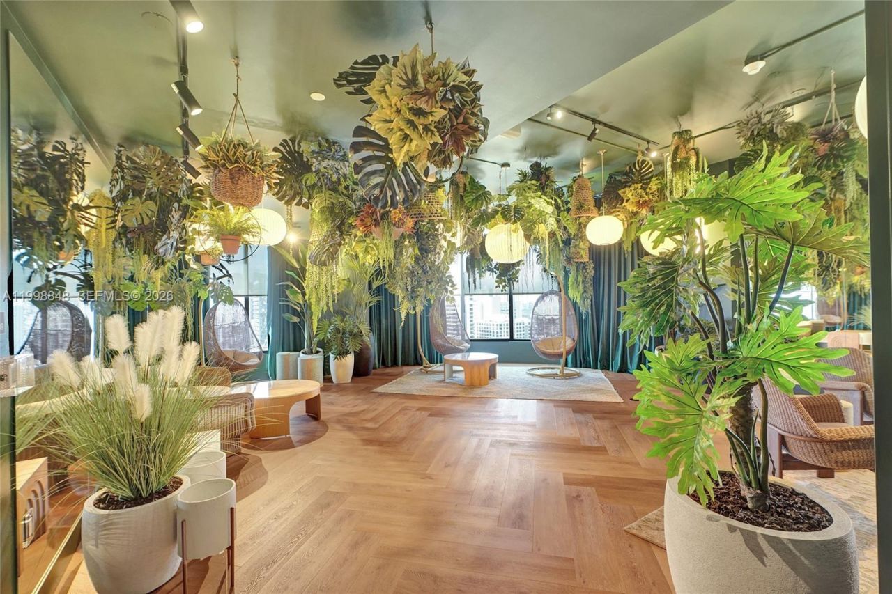 121 NE 5th St, Unit 2101, Miami, FL 33132 Photo