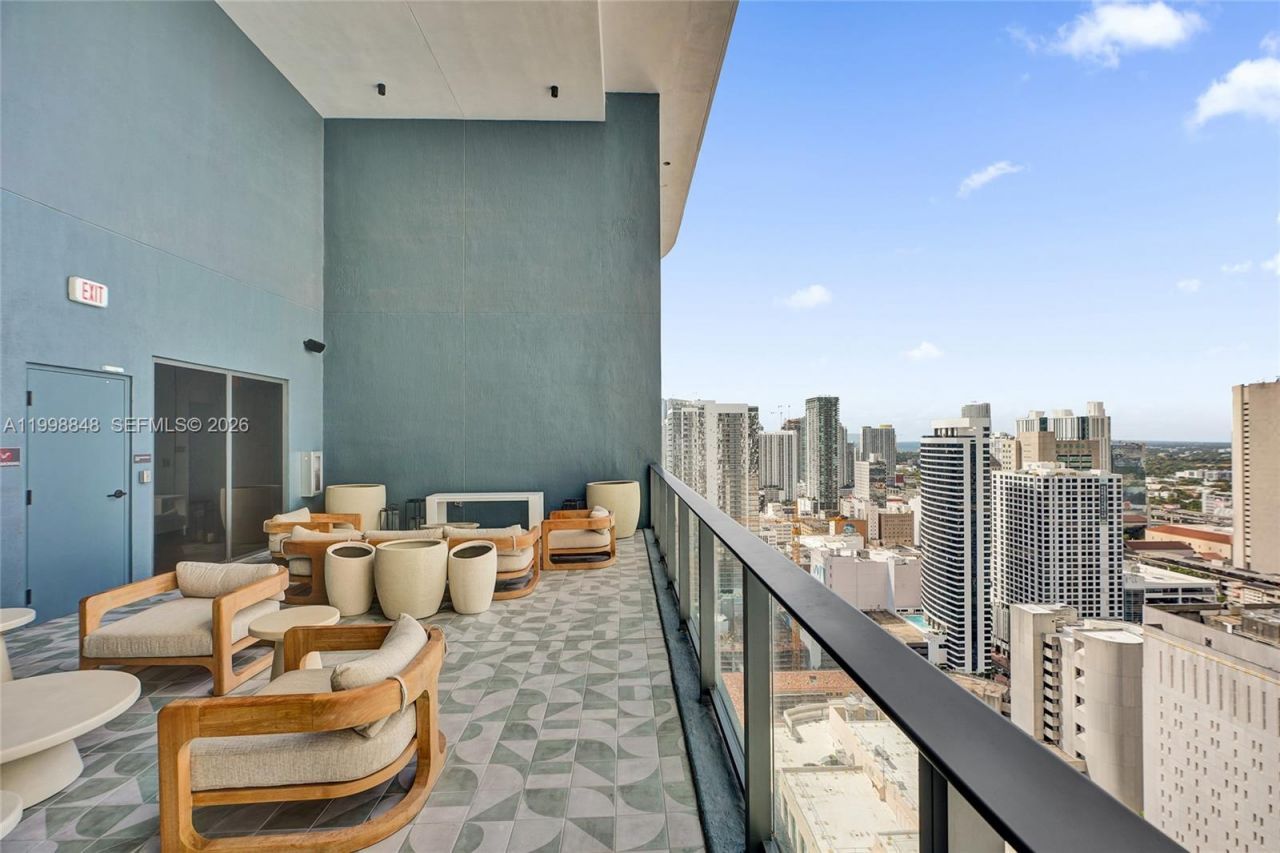 121 NE 5th St, Unit 2101, Miami, FL 33132 Photo