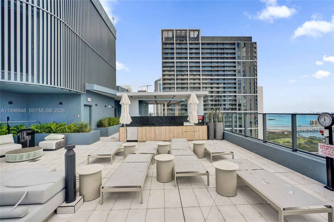 121 NE 5th St, Unit 2101, Miami, FL 33132 Photo