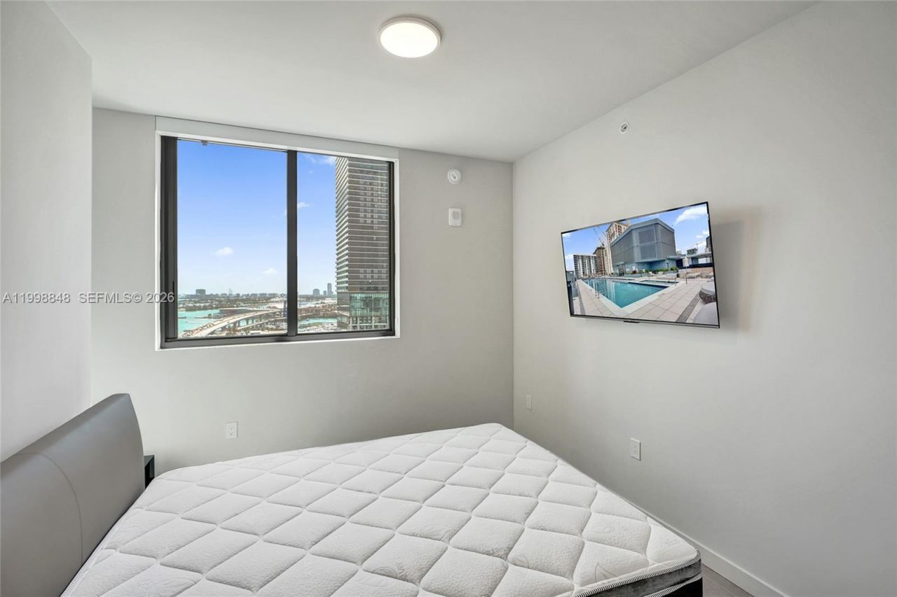 121 NE 5th St, Unit 2101, Miami, FL 33132 Photo