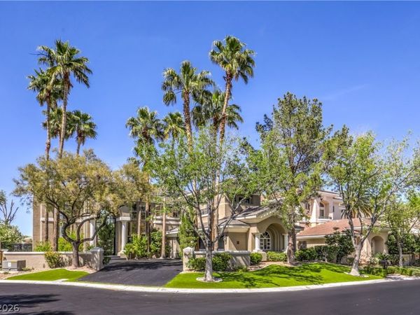 9040 Thornbury Lane , Las Vegas, NV 89134