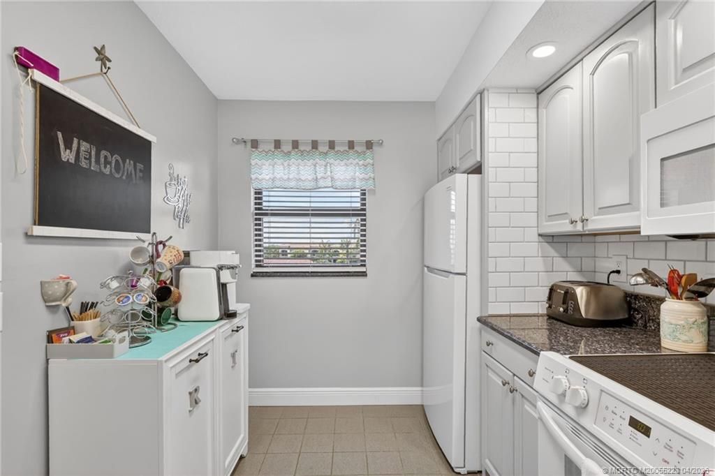 7410 S Ocean Drive, Unit 409, Jensen Beach, FL 34957 Photo