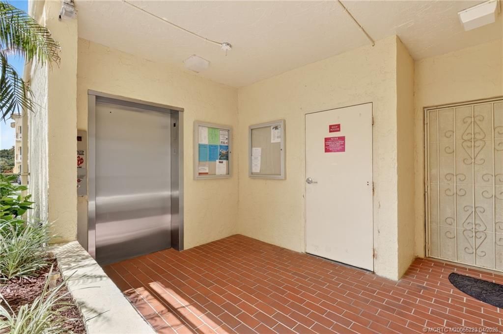 7410 S Ocean Drive, Unit 409, Jensen Beach, FL 34957 Photo