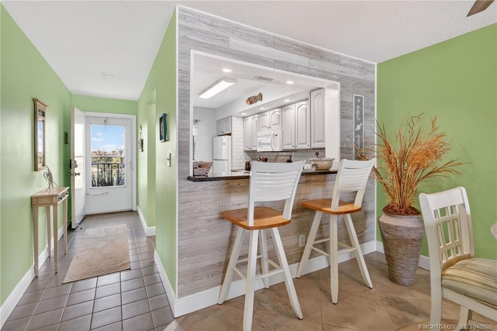 7410 S Ocean Drive, Unit 409, Jensen Beach, FL 34957 Photo