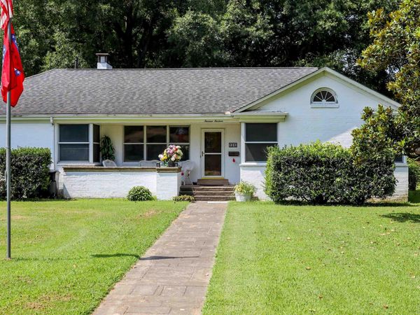 1313 Nettleton Circle , Jonesboro, AR 72401