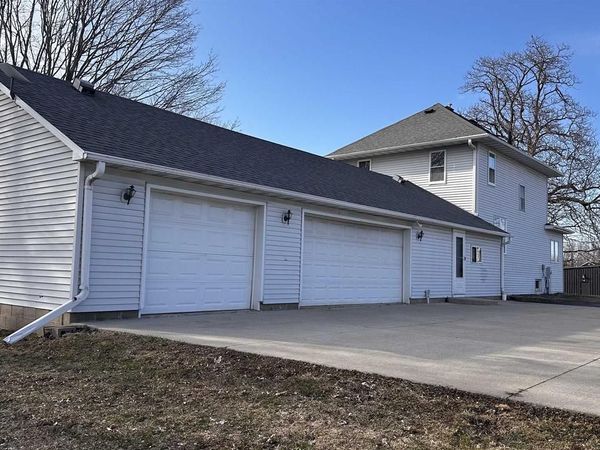 314 SUMMIT STREET, Pulaski, WI 54162