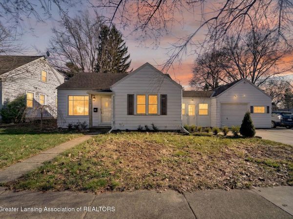 630 E Greenlawn Avenue, Lansing, MI 48910